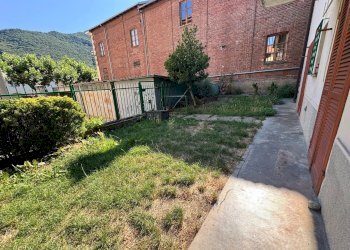 Casa indipendente via Arnaud, 28, Torre Pellice - foto 2