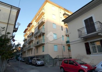 Three-room apartment Via Giordano Bruno, Acqui Terme - photo 1