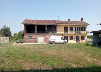 Casa indipendente Via Santa Maria, Vigone - foto 1