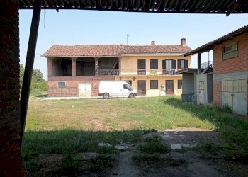 Casa indipendente Via Santa Maria, Vigone - foto 3