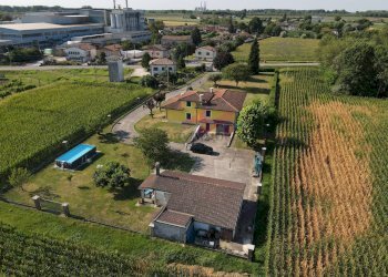 Foto 3 - Villa Via Garibaldi
 
782, Bergantino - photo 3