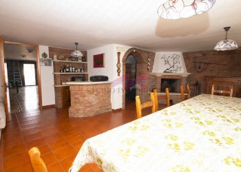 Foto 20 - Villa Via Garibaldi
 
782, Bergantino - photo 20