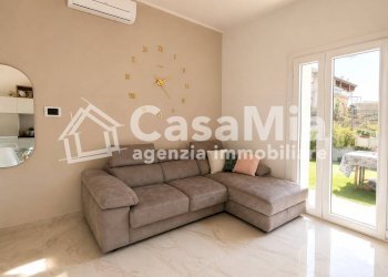 Foto 2 - Semi-detached house via Flora, Legnano - photo 2