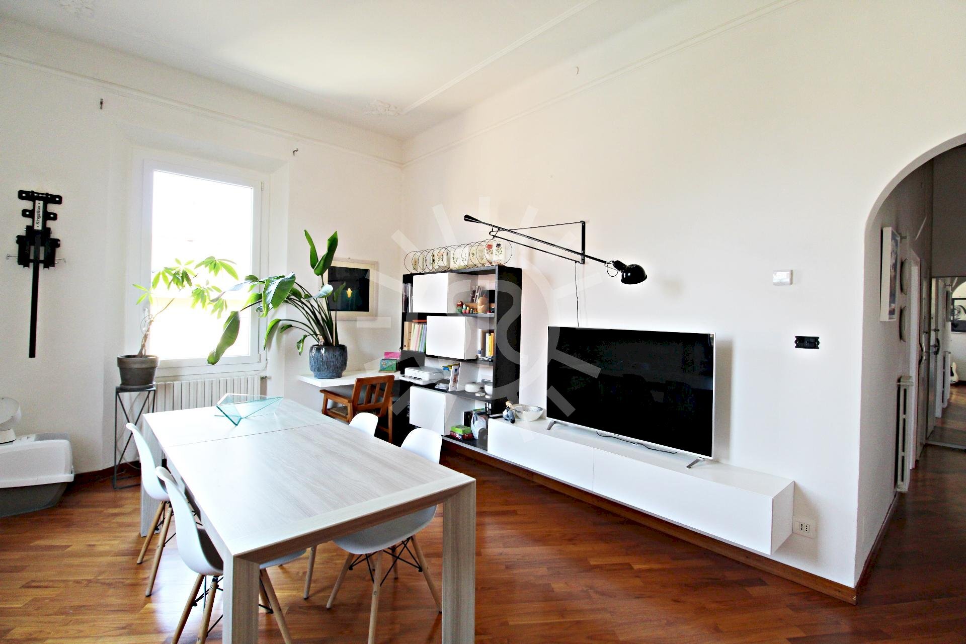 Three-room apartment Bologna (neighborhood Saragozza) - photo 2