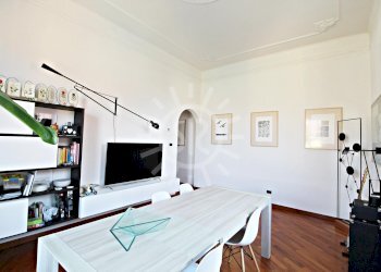 Three-room apartment Bologna (neighborhood Saragozza) - photo 3