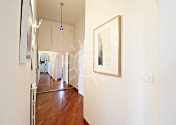 Three-room apartment Bologna (neighborhood Saragozza) - photo 6