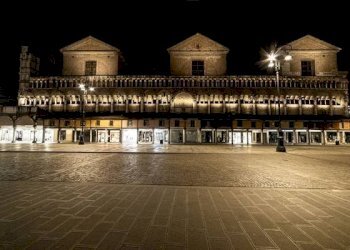 Foto 10 - Attività Commerciale Piazza Trento E Trieste, Ferrara - foto 10