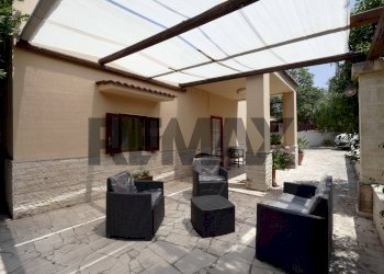 Terrazza - Villa Contrada Cristo Re
 
523, Monopoli - foto 3