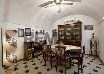 Sala da pranzo - Villa Contrada Cristo Re
 
523, Monopoli - foto 8