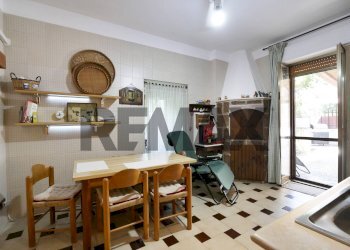 Sala da pranzo - Villa Contrada Cristo Re
 
523, Monopoli - foto 11