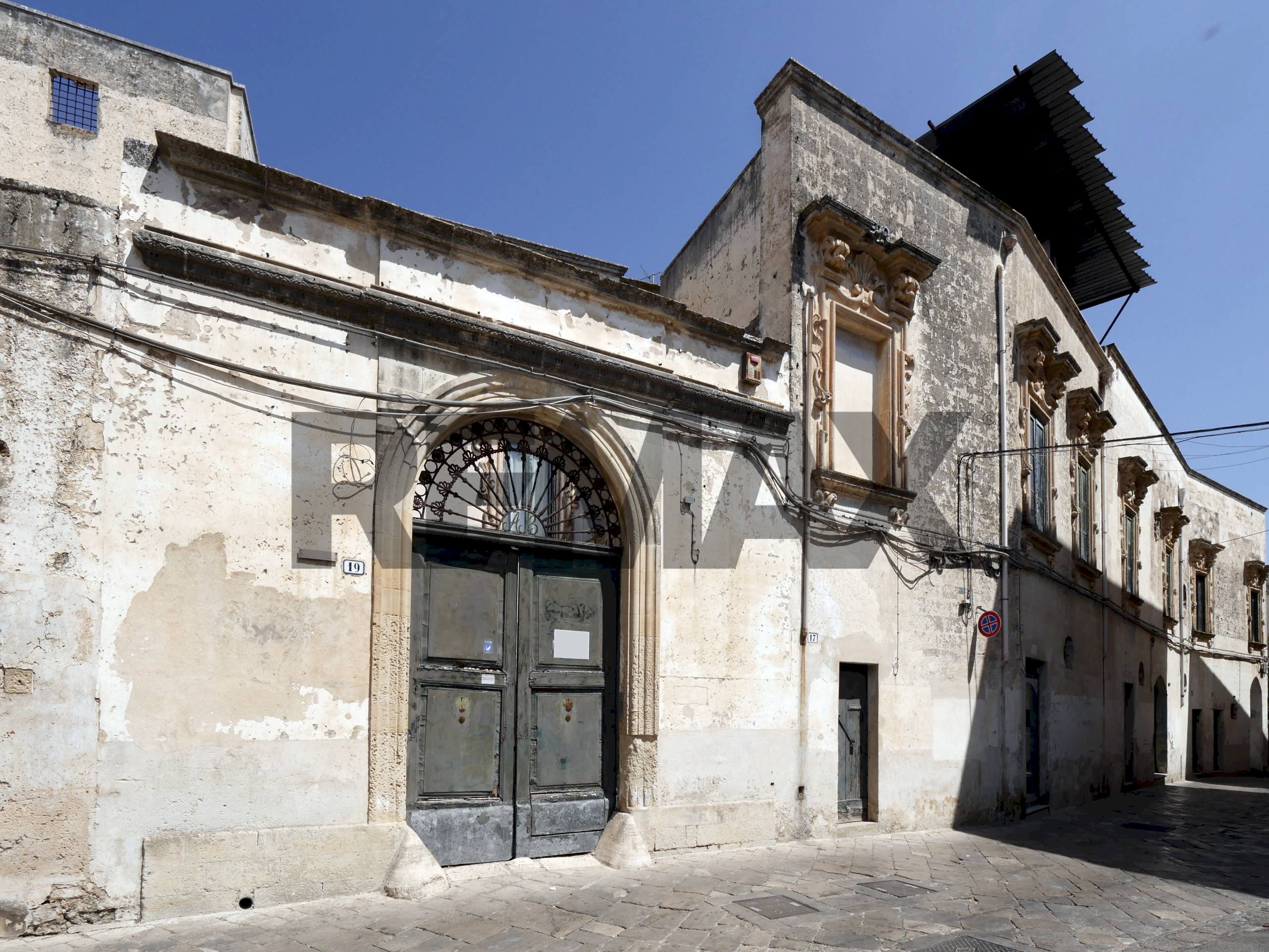 Edificio all\'aperto - Casa indipendente Via Robertini
 
9, 11, Galatina - foto 1