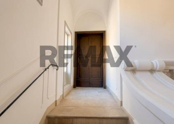 Scale - Independent house Via Robertini
 
9, 11, Galatina - photo 5