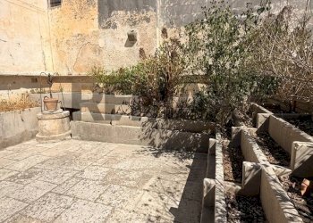 Edificio all\'aperto - Independent house Via Robertini
 
9, 11, Galatina - photo 21