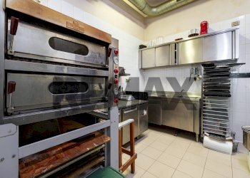 Cucina - Commercial Premises Via Paolo Braccini
10, Roma - photo 11