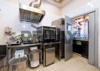 Cucina - Commercial Premises Via Paolo Braccini
10, Roma - photo 12