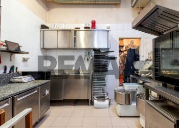 Cucina - Commercial Premises Via Paolo Braccini
10, Roma - photo 13
