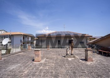 Casa all\'aperto - Appartamento Via Aci Galatea
 
16, Gravina di Catania - foto 37