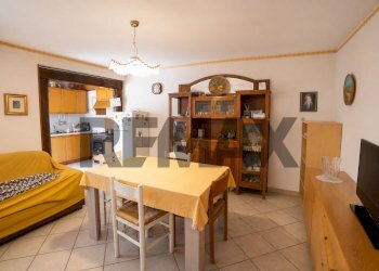 Sala da pranzo - Appartamento Vicolo Narciso
 
15, Tremestieri Etneo - foto 9