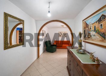 Hall / corridoio - Appartamento Vicolo Narciso
 
15, Tremestieri Etneo - foto 17