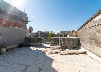 Terrazza - Casa indipendente Via Pietro Abbadessa
 
17, Catania - foto 6