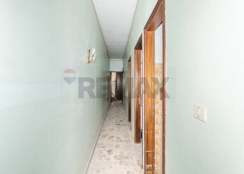 Hall / corridoio - Casa indipendente Via Pietro Abbadessa
 
17, Catania - foto 14