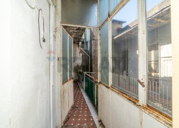 Hall / corridoio - Casa indipendente Via Pietro Abbadessa
 
17, Catania - foto 18