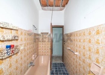 Bagno - Casa indipendente Via Pietro Abbadessa
 
17, Catania - foto 25