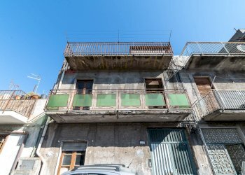 Edificio all\'aperto - Casa indipendente Via Pietro Abbadessa
 
17, Catania - foto 38