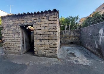 Casa all\'aperto - Casa indipendente Via Pietro Abbadessa
 
17, Catania - foto 42