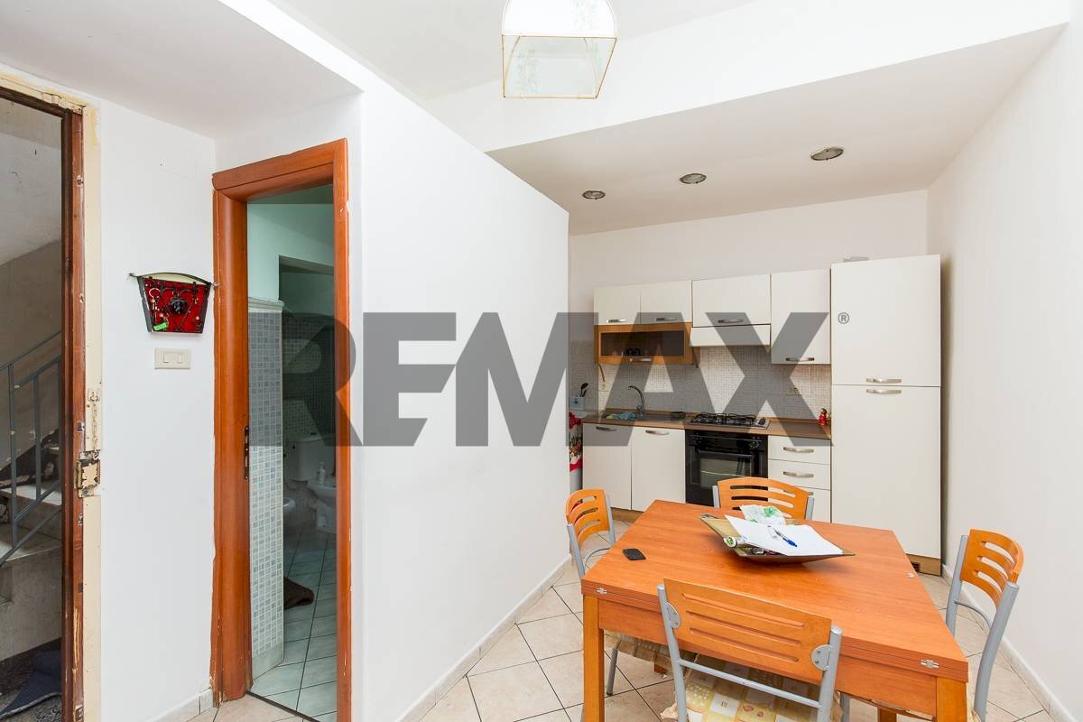 Sala da pranzo - Casa indipendente Via Anastasio
 
60, Catania - foto 1