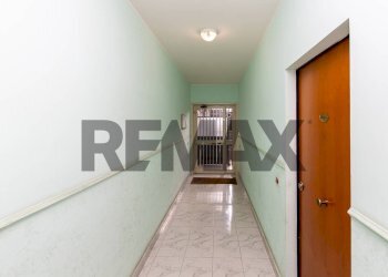 Hall / corridoio - Trilocale Via Antonino Tripoli
 
10, Camporotondo Etneo - foto 5