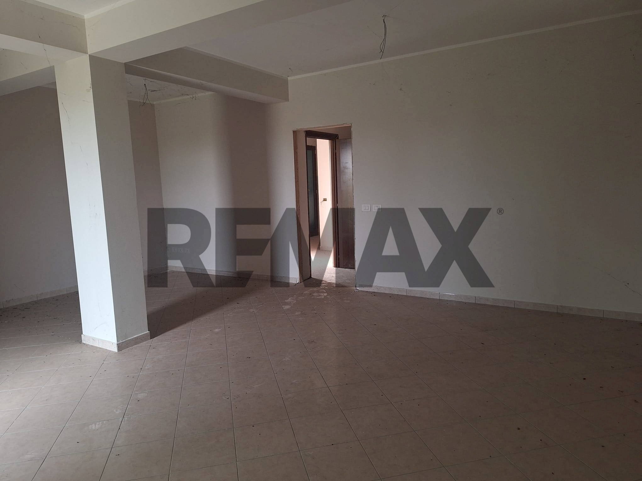 Stanza vuota - Villa via Aldo Moro
snc, Aci Sant'Antonio - photo 3