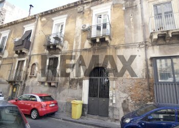 Edificio all\'aperto - Trilocale Via Grimaldi
 
29, Catania - foto 1