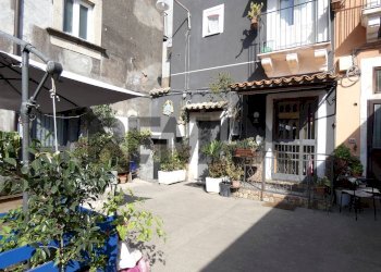 Edificio all\'aperto - Trilocale Via Grimaldi
 
29, Catania - foto 3