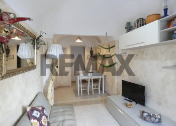 Sala da pranzo - Trilocale Via Grimaldi
 
29, Catania - foto 4