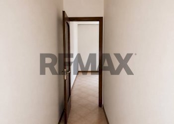 Hall / corridoio - Apartment Via Giuseppe Mirone
 
11, Viagrande - photo 14