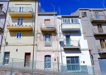 Edificio all\'aperto - Casa indipendente Via Napoli Bracconeri
 
181, Troina - foto 21