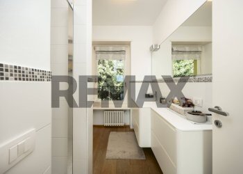 Bagno - Trilocale Via Francesco Crispi
 
43, Como - foto 20