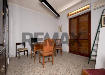 Sala da pranzo - Apartment Via Alessandro Manzoni
 
88B, Giarre - photo 18