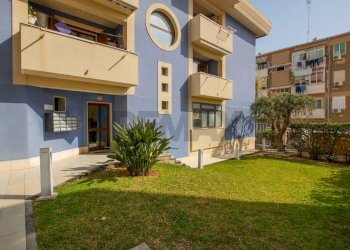 Edificio all\'aperto - Attico Via Istria
10, Siracusa - foto 4