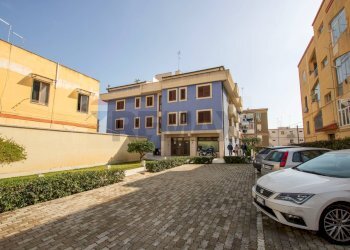 Edificio all\'aperto - Attico Via Istria
10, Siracusa - foto 6