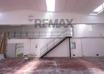 Scale - Commercial Premises Via Statale
228, Terre del Reno - photo 29