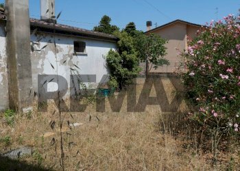 Casa all\'aperto - Casa semi indipendente via IV novembre
 
49, Mesola - foto 4