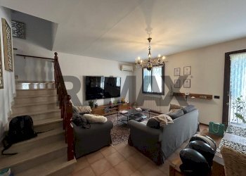 Soggiorno - Casa semi indipendente Via Giuseppe Stefani
 
70, Ferrara - foto 9