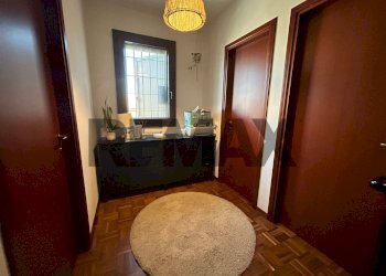 Hall / corridoio - Casa semi indipendente Via Giuseppe Stefani
 
70, Ferrara - foto 18