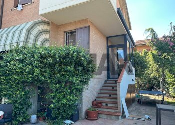 Casa all\'aperto - Casa semi indipendente Via Giuseppe Stefani
 
70, Ferrara - foto 32