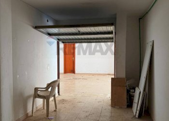 Hall / corridoio - Four-room apartment Viale dell'Emigrante
82, Mattinata - photo 49