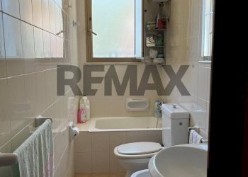 Bagno - Villa Via Garda
 
9, Melilli - foto 9