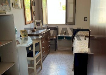Camera / camera da letto - Villa Via Garda
 
9, Melilli - foto 14