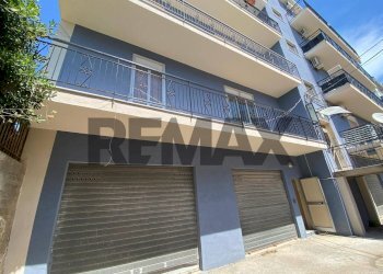 Edificio all\'aperto - Apartment via savonarola
 
33, Melilli - photo 1